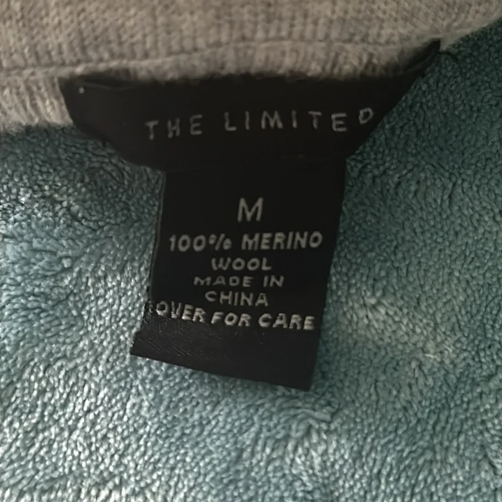 The Limited Gray Ribbed Turtleneck Sweater - Picture 5 of 6